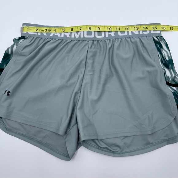 NWT Under Armour Women’s Play Up Inset Shorts Green Large Moisture-Wicking - Picture 9 of 11